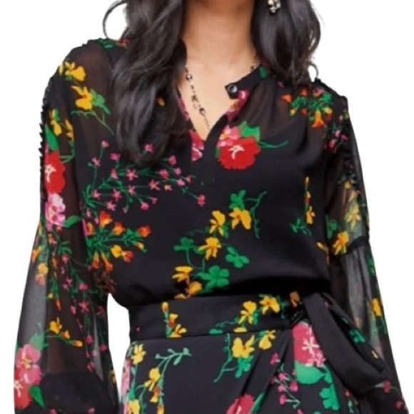 CABI #5706 Thespian Blouse Midnight Flowers Long Sleeves S Semi Sheer - Picture 2 of 9